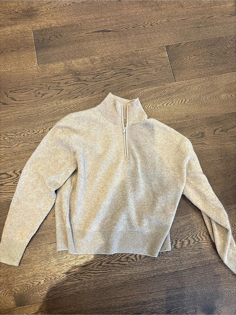 Aritzia Essential Cashmere Metaphor Sweater Beige Cashmere Like New